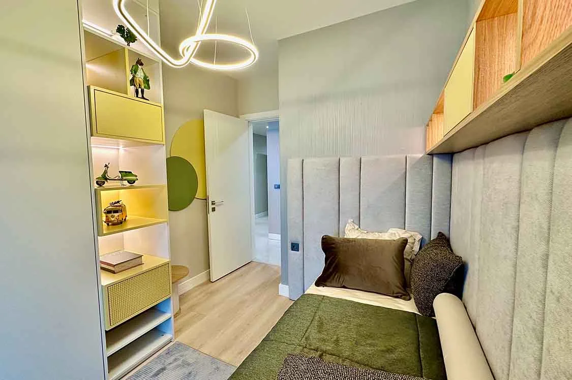 阿夫鲁帕·科努特拉·耶尼马哈勒