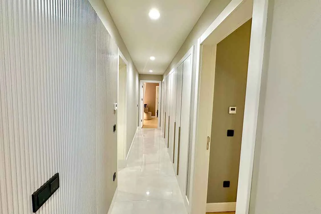 阿夫鲁帕·科努特拉·耶尼马哈勒